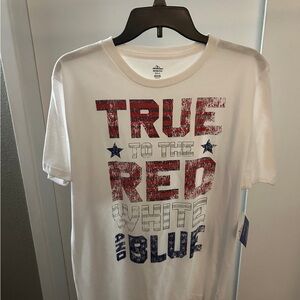 Men's White 'True to the Red White and Blue' Graphic Tee Sz Medium New With Tags